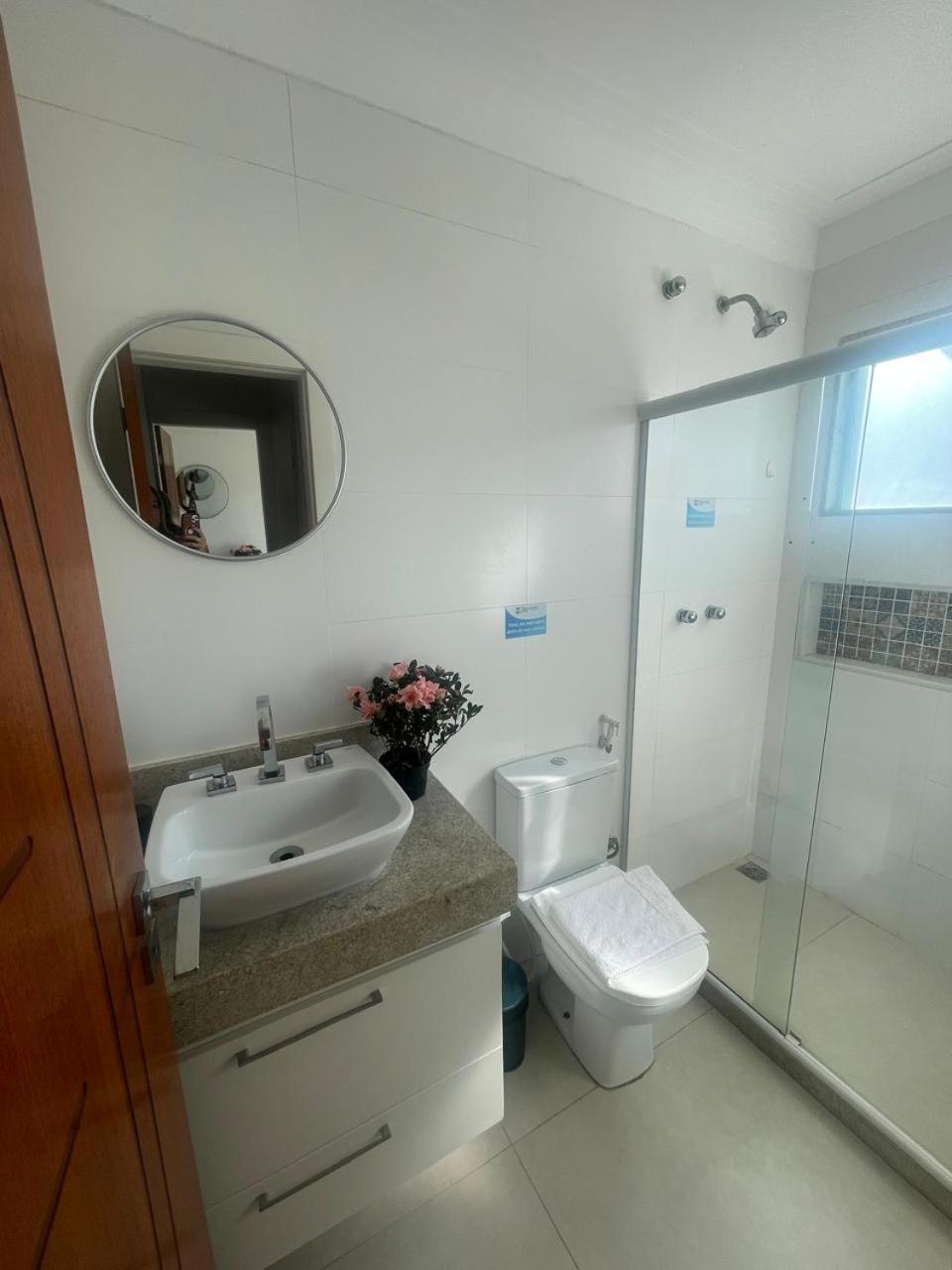 Apartamento Flat Luxuoso A 500 M Da Do Em Cabo Frio