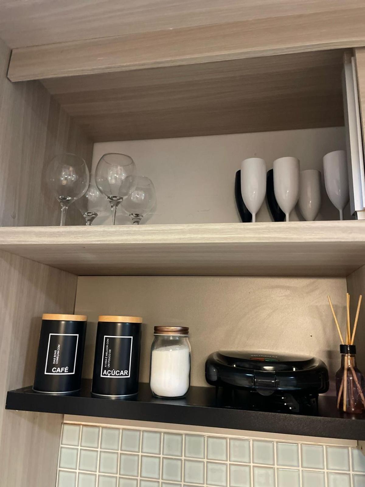Flat Luxuoso A 500 M Da Do Em Cabo Frio
